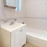 Rent 3 bedroom apartment in Manhattan