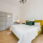 Miete 2 Schlafzimmer wohnung von 68 m² in Wiesbaden