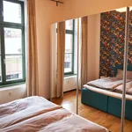 Miete 4 Schlafzimmer wohnung von 100 m² in Leipzig