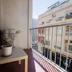 Rent a room of 110 m² in valencia