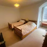 Rent 3 bedroom flat in Scotland