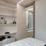 Rent 1 bedroom apartment of 50 m² in milan