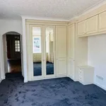 Rent 3 bedroom house in West Midlands