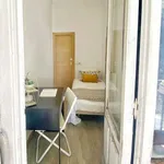 Rent a room in madrid