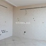 Rent 5 bedroom apartment of 103 m² in Casapulla