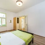 Rent 2 bedroom apartment of 50 m² in Praha 10 - Vinohrady