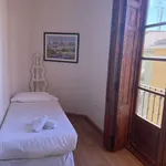 Rent 2 bedroom apartment of 55 m² in Valencia