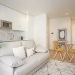 Rent 1 bedroom apartment of 43 m² in Porto