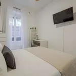 Rent a room of 87 m² in madrid