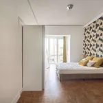 Rent a room in lisbon