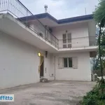 Rent 6 bedroom house of 250 m² in Serre