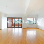 Rent 4 bedroom apartment of 214 m² in Repulse Bay