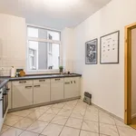 Miete 4 Schlafzimmer wohnung von 65 m² in Magdeburg