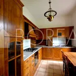 Rent 4 bedroom apartment of 139 m² in Duino Aurisina / Devin - Nabrežina