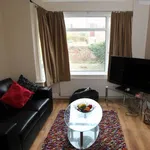 Rent 4 bedroom house in Yorkshire And The Humber