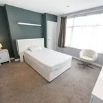 Rent 5 bedroom house in Leeds