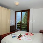 Rent 3 bedroom house of 150 m² in Nesso