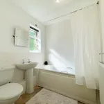 Rent 2 bedroom flat in Harborough