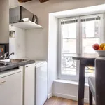 Appartement de 18 m² avec 1 chambre(s) en location à Paris