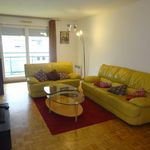 Rent 2 bedroom apartment of 43 m² in Courbevoie