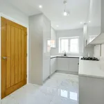 Rent 4 bedroom house in East Midlands