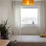 Miete 4 Schlafzimmer wohnung von 63 m² in Berlin