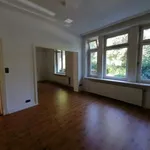 Miete 4 Schlafzimmer wohnung von 100 m² in Lübeck