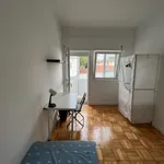 Rent 3 bedroom apartment in Porto