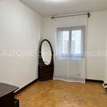 Affitto 2 camera appartamento di 80 m² in Vicenza