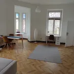 Miete 2 Schlafzimmer wohnung von 72 m² in Magdeburg