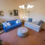 Rent 1 bedroom apartment of 74 m² in Florence