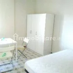 Rent 5 bedroom apartment of 120 m² in Rome