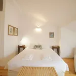 Rent 1 bedroom apartment of 75 m² in lisbon