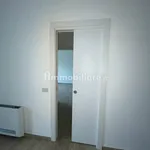 Rent 2 bedroom house of 60 m² in Latina