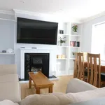 Rent 2 bedroom flat in Canterbury