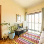 Rent 1 bedroom apartment of 60 m² in Porto