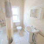 Rent 4 bedroom flat in Yorkshire And The Humber