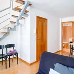 Rent 1 bedroom apartment of 40 m² in lisbon