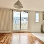 Appartement de 56 m² avec 3 chambre(s) en location à Saint-Égrève