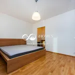 Pronajměte si 2 ložnic/e byt o rozloze 60 m² v Prague