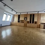 Miete 4 Schlafzimmer wohnung von 118 m² in Graz