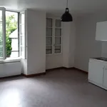 Appartement de 365 m² avec 3 chambre(s) en location à Ussel