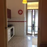 Affitto 3 camera appartamento di 107 m² in Roma