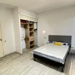 Rent 2 bedroom apartment of 50 m² in Marseille 2 Ar