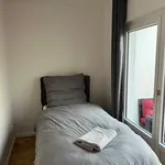 Miete 4 Schlafzimmer wohnung von 114 m² in Düsseldorf