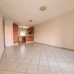 Rent 2 bedroom apartment of 105 m² in Pretoria