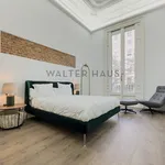 Rent 3 bedroom apartment of 150 m² in Barcelona