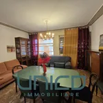 Rent 2 bedroom apartment of 100 m² in Padova