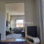 Affitto 3 camera appartamento di 120 m² in Pesaro