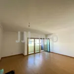 Rent 4 bedroom apartment of 145 m² in Loures